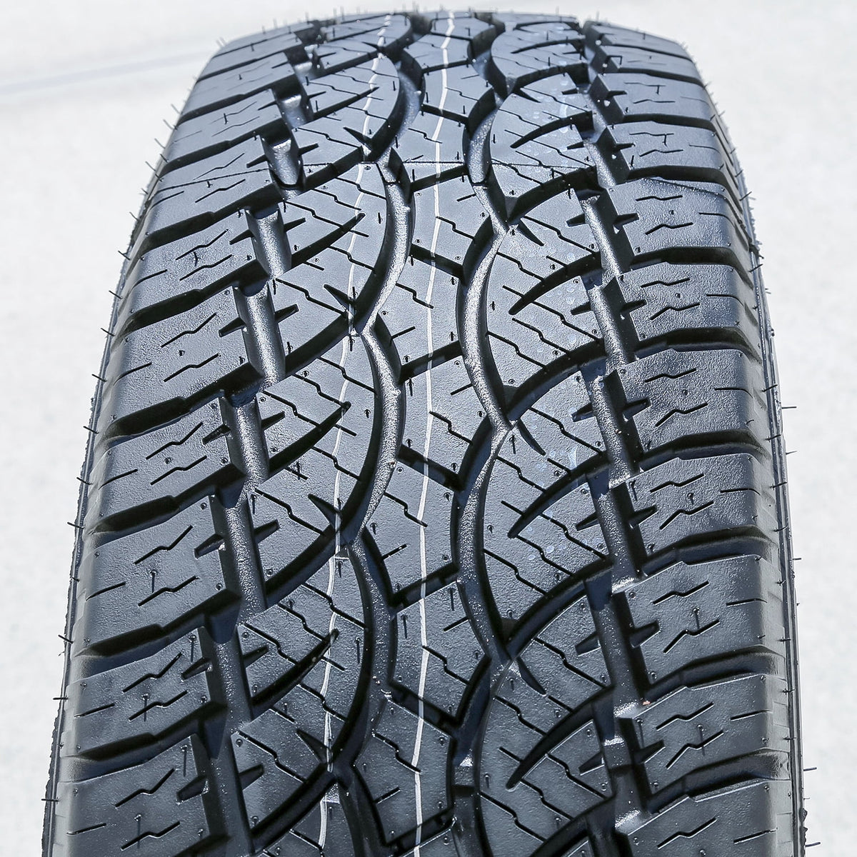 All Terrain Light Truck Tire P1164
