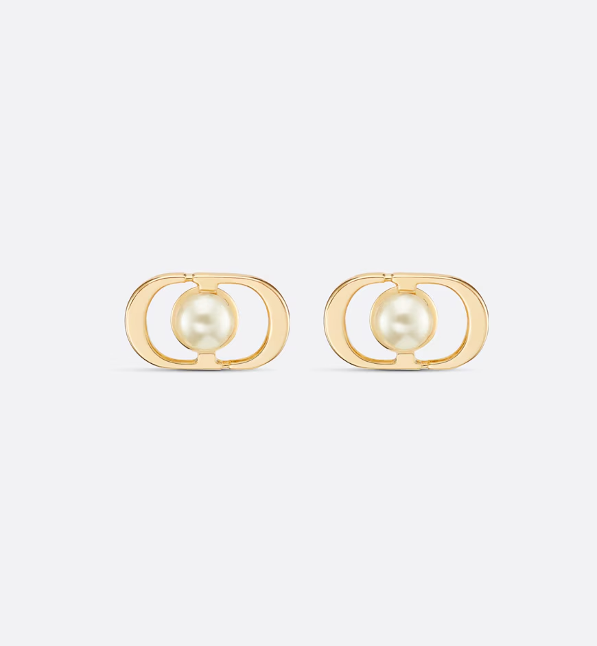 Stud Earrings W665