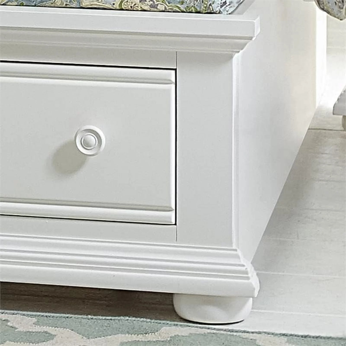 King Storage Bed in Oyster White H655