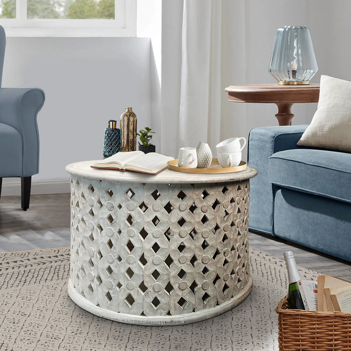28 Inch Round Mango Wood Coffee Table H99828