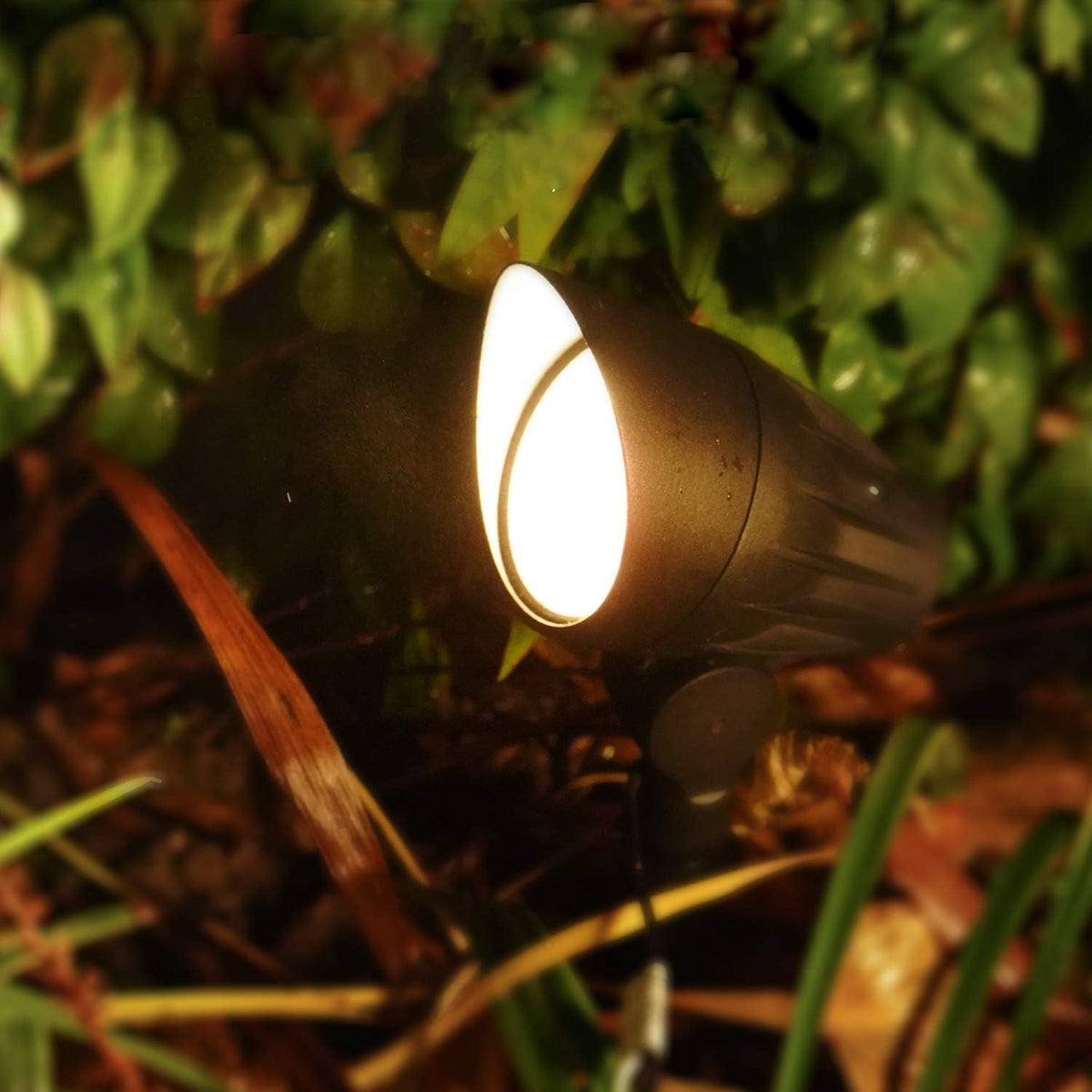 Halogen 50W Outdoor Spot Lights Waterproof Low Voltage Lighting with Spike Stand, 8 Pack E5597