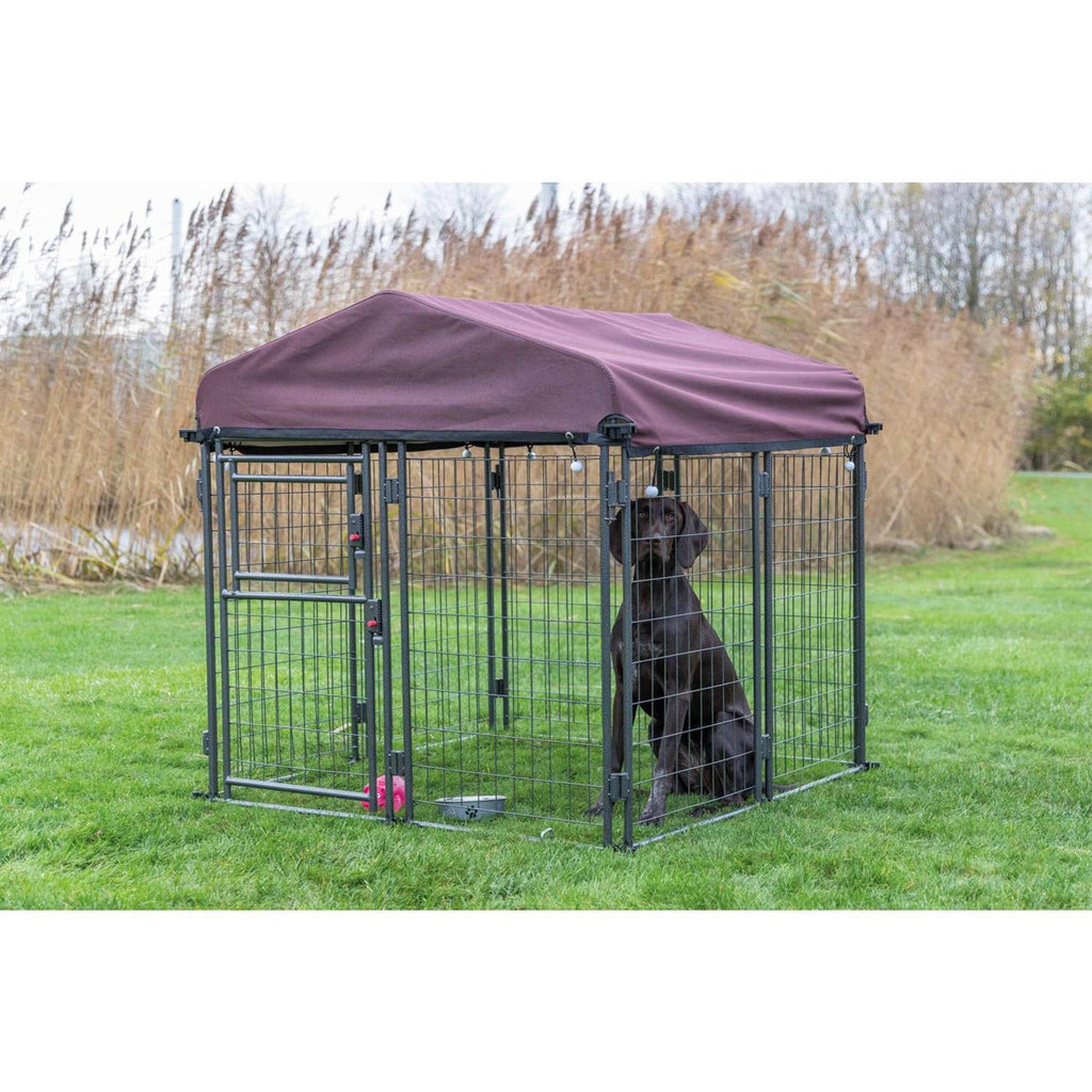 Deluxe Outdoor Dog Kennel with Cover O514