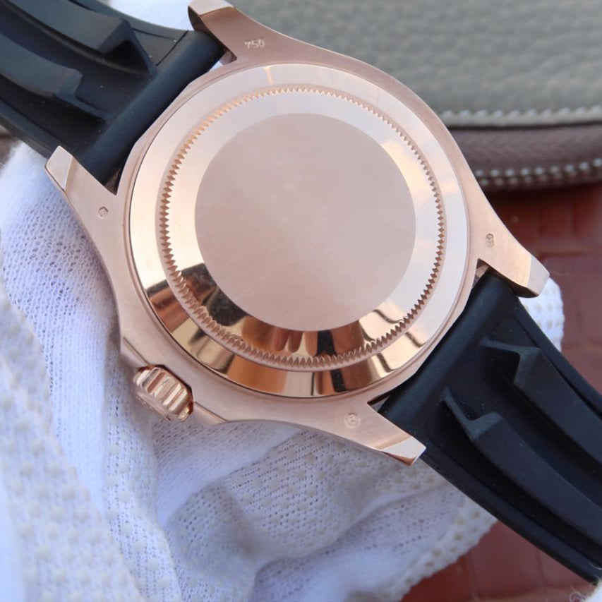 Black Dial Rubber Strap 40mm Watch Y90177