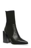 Black Leather Shoes M417715