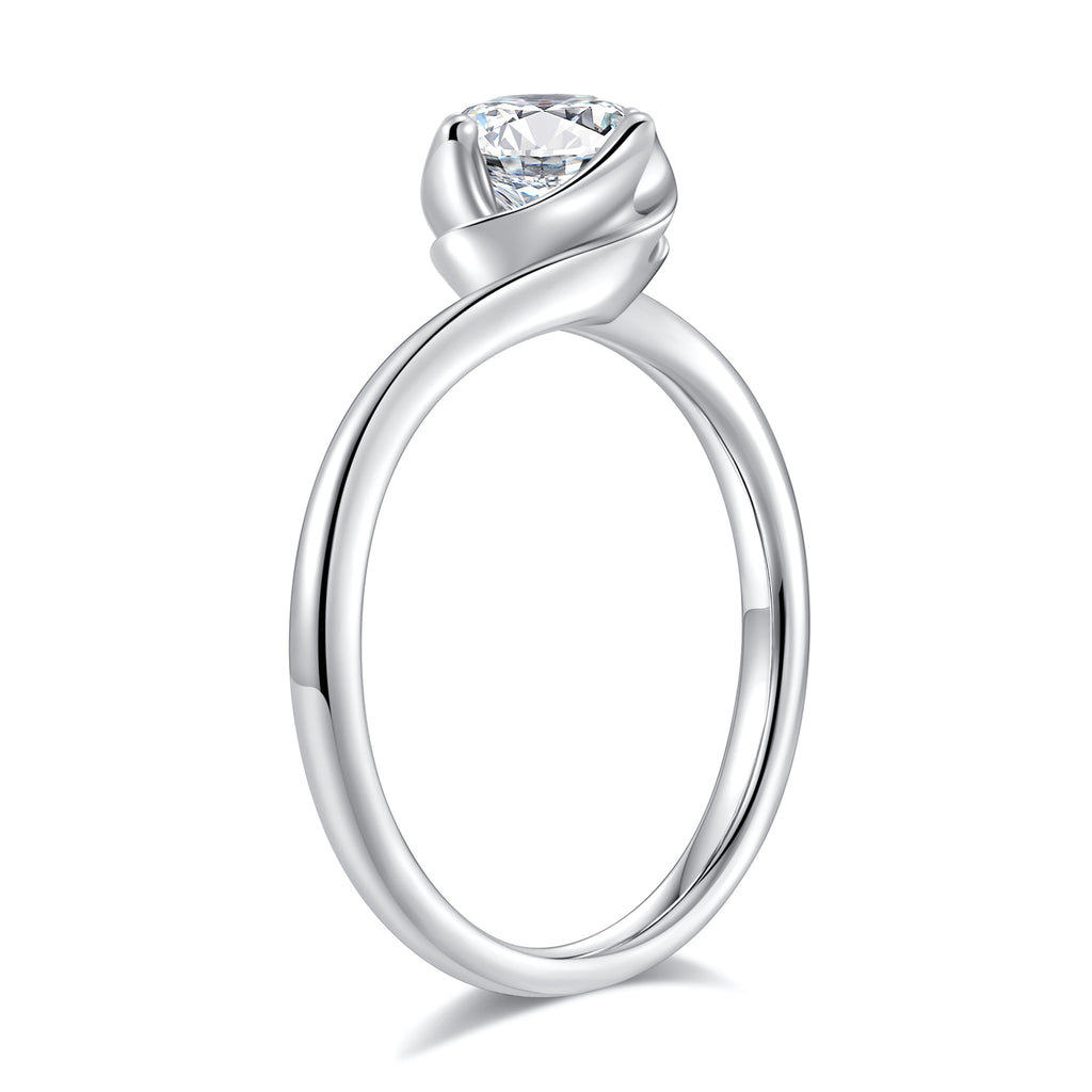 1ct Solitaire Moissanite Engagement Ring 925 Sterling Silver Four-Prong Round Cut Ring K695069
