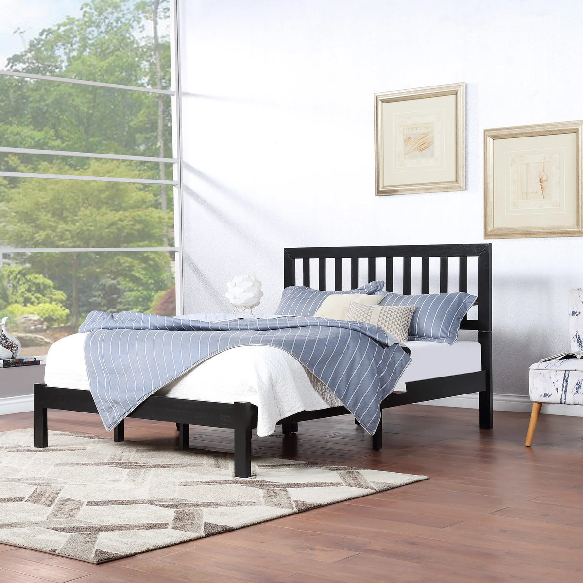 Black Acacia Wood Queen Bed O7095