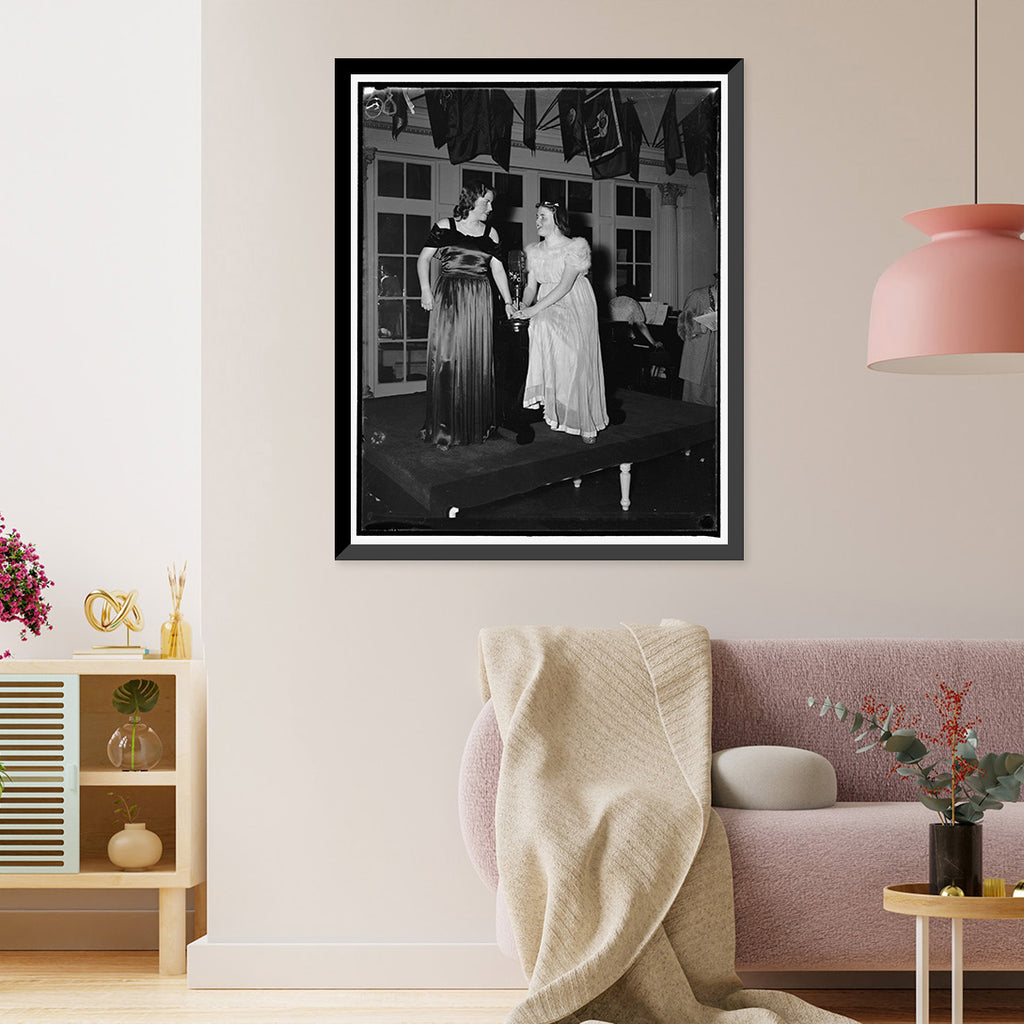 Historic Framed Print J812078