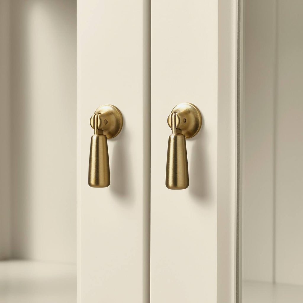 Light Beige Cabinet with Glass Doors E48340