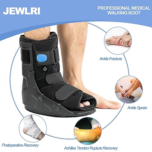 Black Medium Walking Boot Y894606