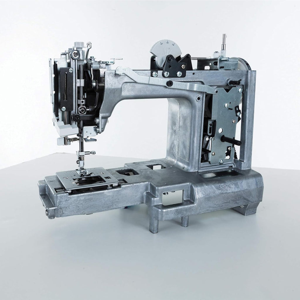 Heavy Duty Sewing Machine with Universal Hard Carrying Case R87846