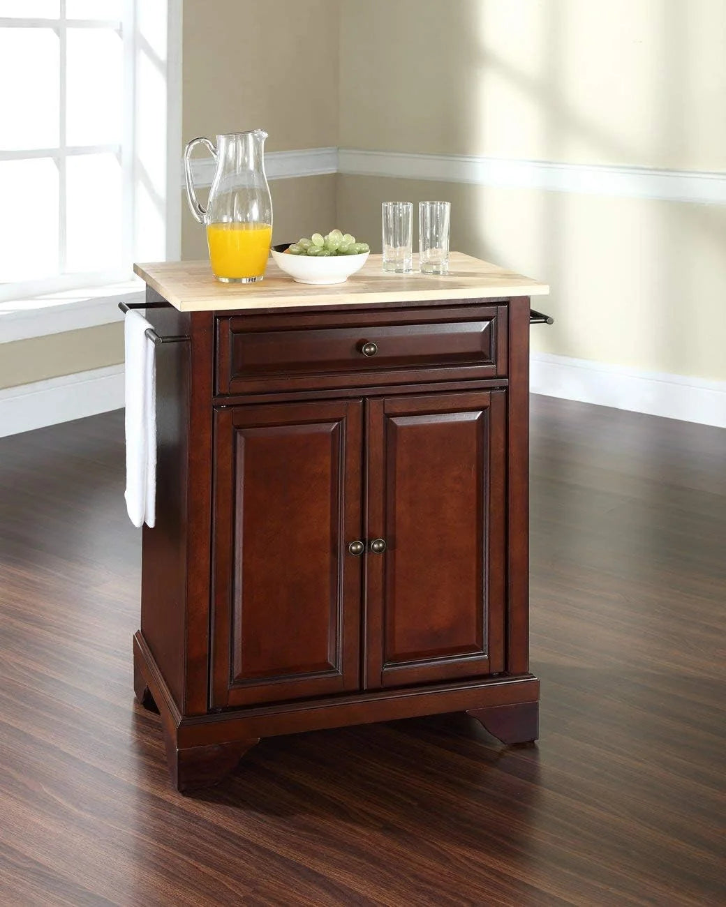 Kitchen Island With Natural Wood Top Q274