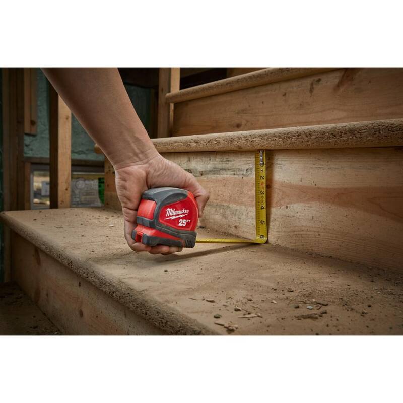 Compact Tape Measure with Pliers M75097
