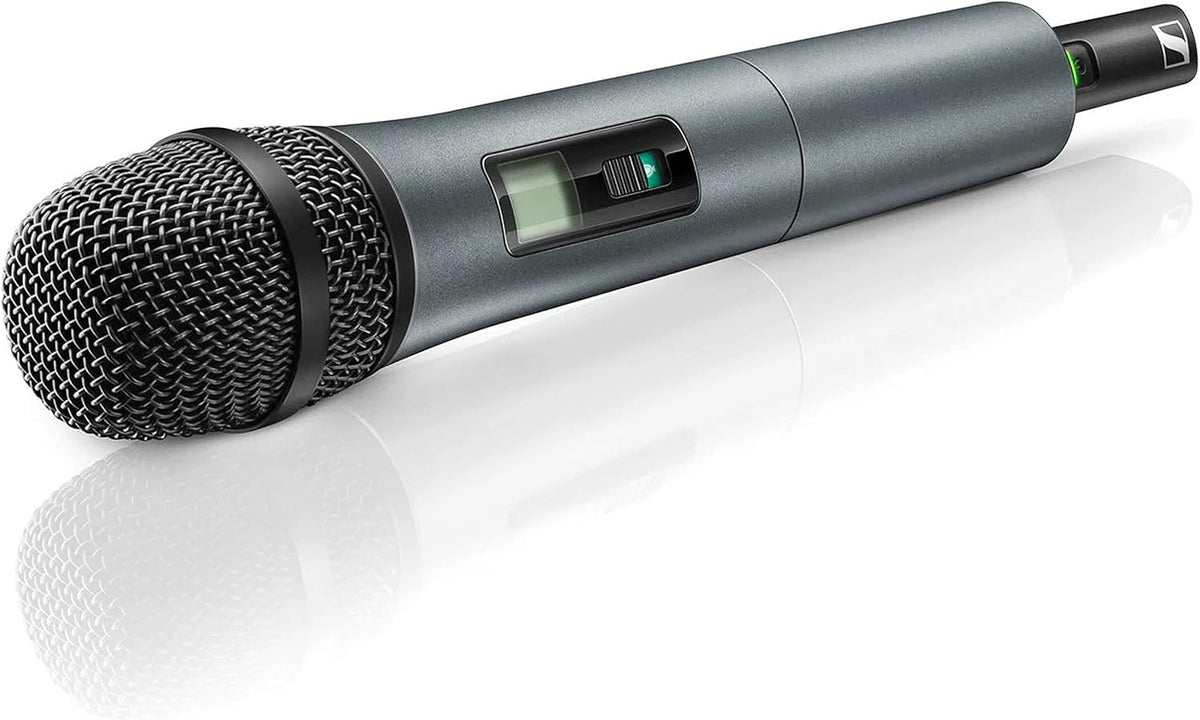 Wireless Microphones and Transmitters I167364