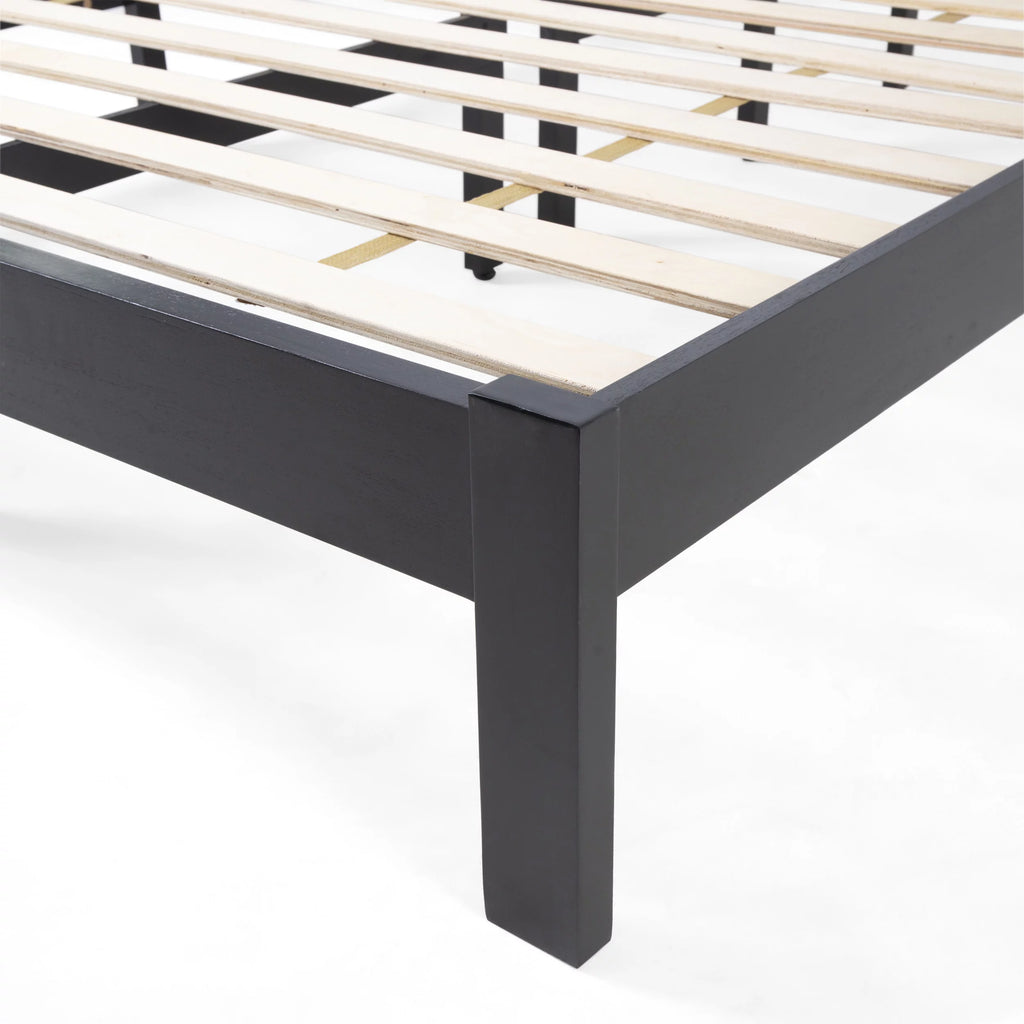 Black Acacia Wood Queen Bed O7095