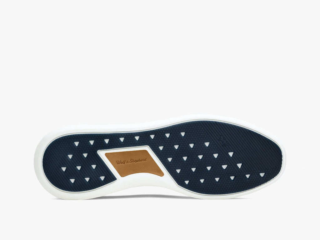 Black / Black / M 6 / W 8 Shoes M226