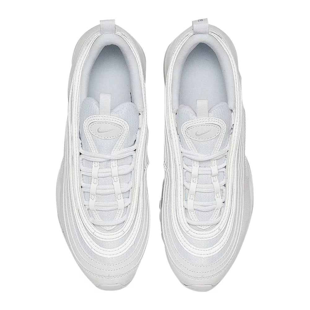 White Silver Sneaker Shoes Q6388